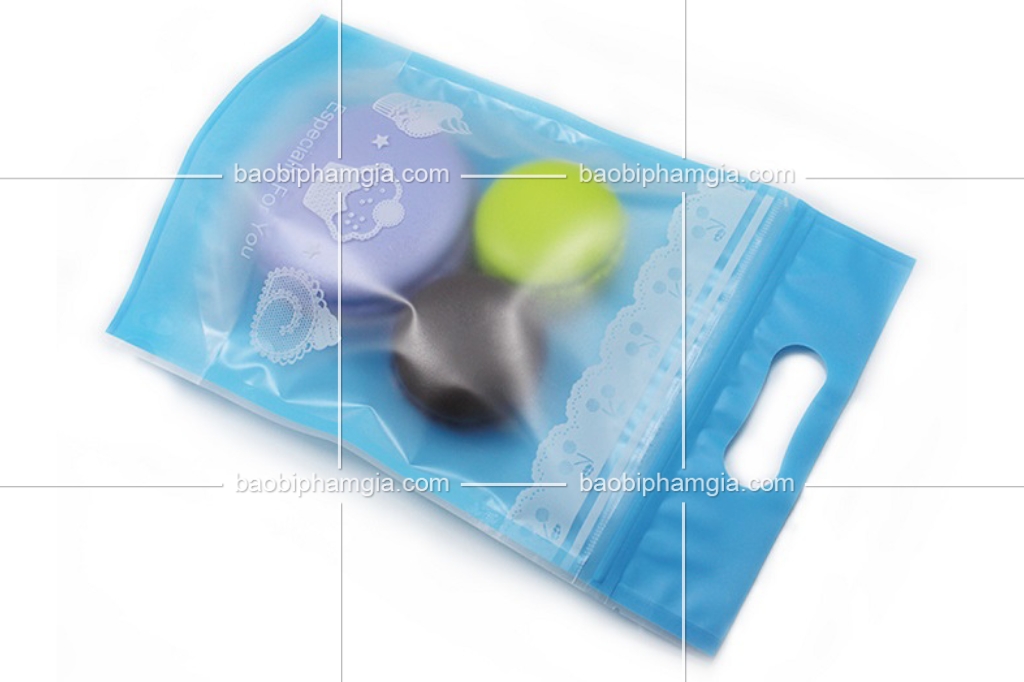 Mẫu túi zipper có tay cầm 